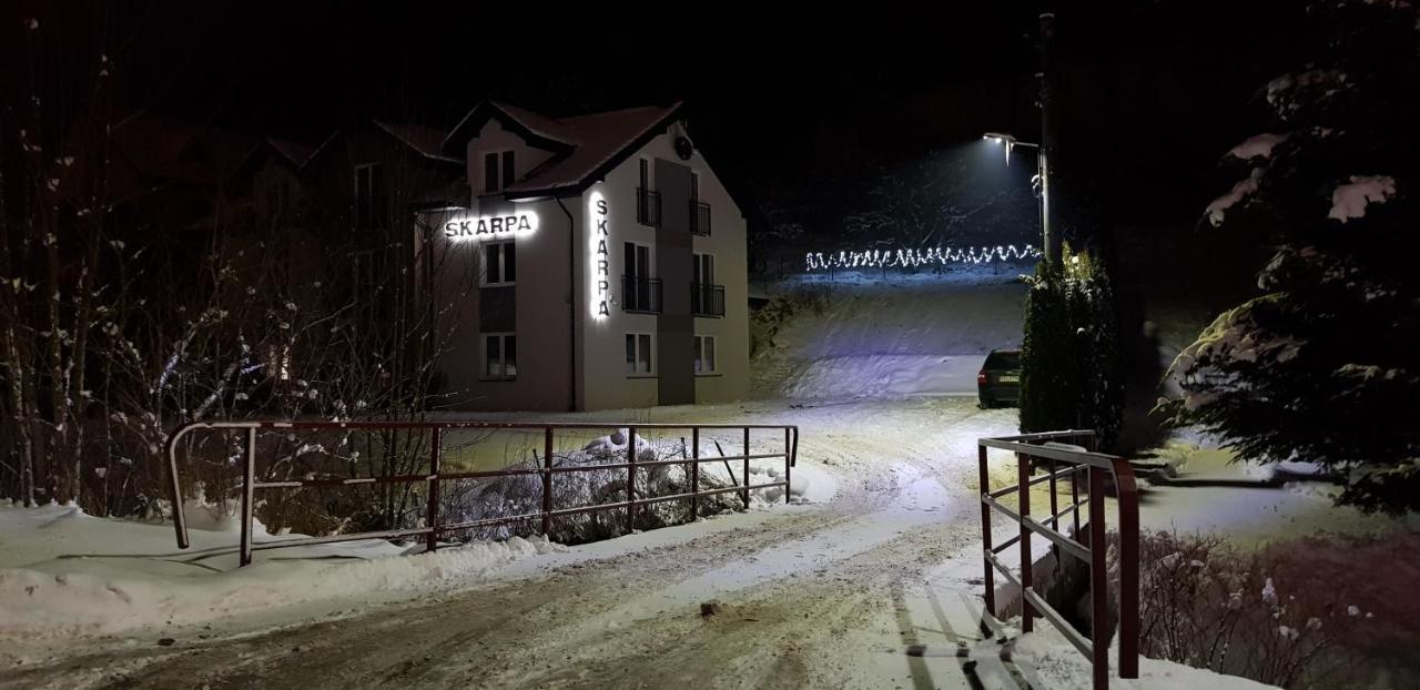 Dom Goscinny Skarpa Krynica-Zdrój Esterno foto